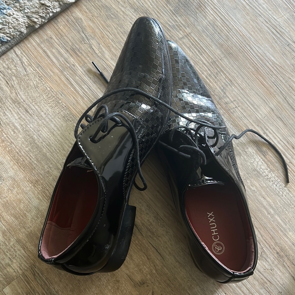 CHUXX men dress shoes